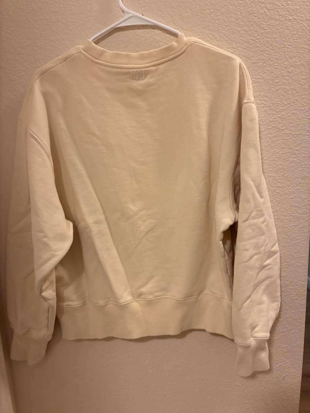 Ami Soft Cream Ribbed Neck Sweatshirt - Picture 5 of 7